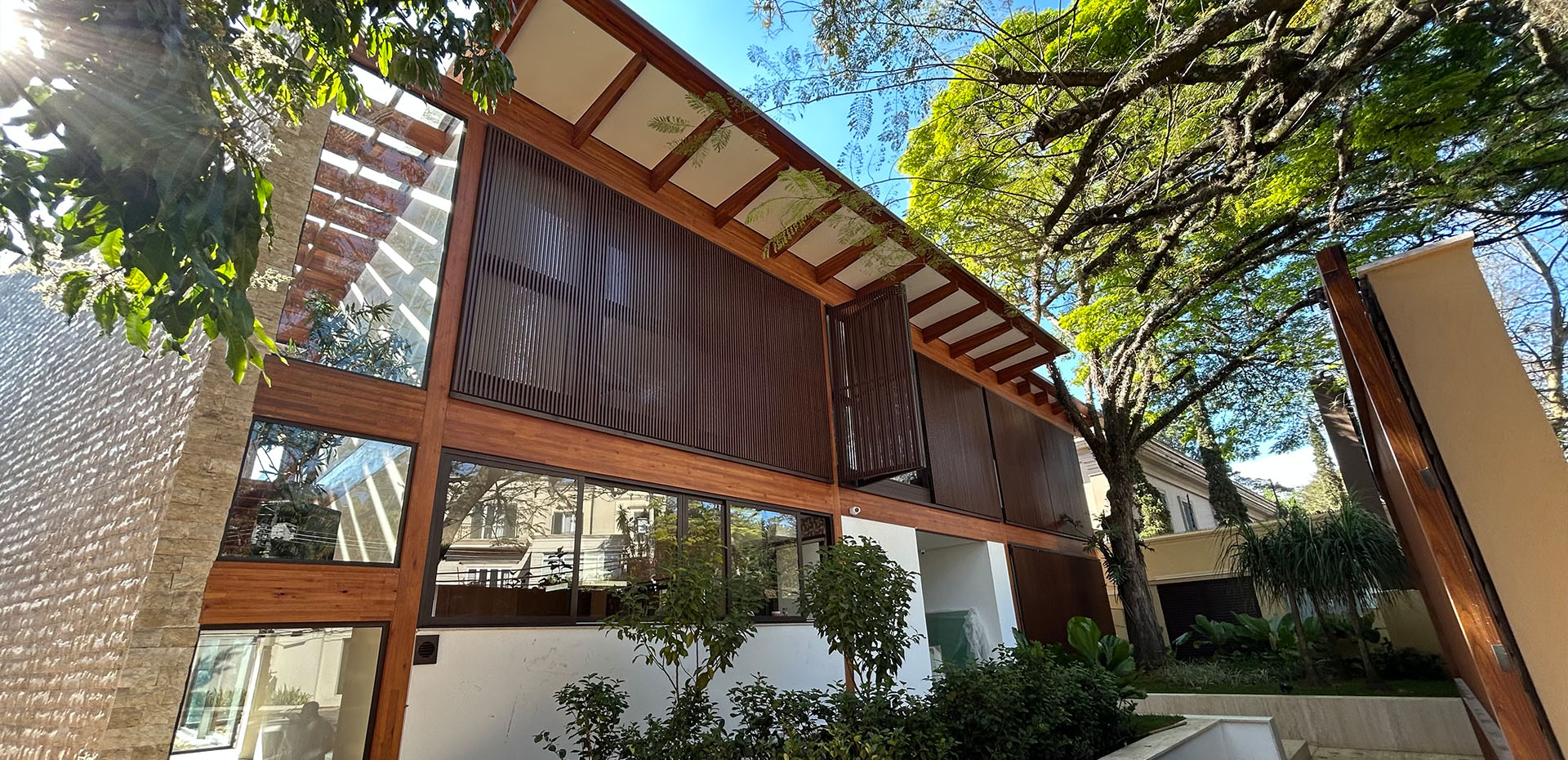 HOME2